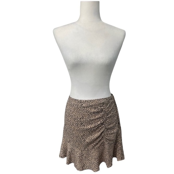 Abercrombie & Fitch Ruched Cheetah Print Skirt - Size Small - Picture 1 of 13